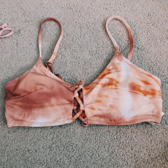 H&M Other - 🌟H&M bikini top🌟 H&M Other - 🌟H&M bikini top🌟